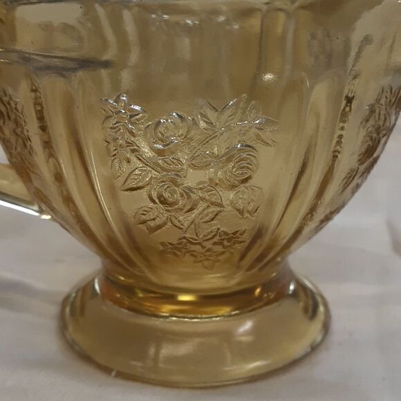 3 pc. Federal Yellow Depression Glass Serving BowlsSharon Cabbage Rose & pitcher - Picture 8 of 11